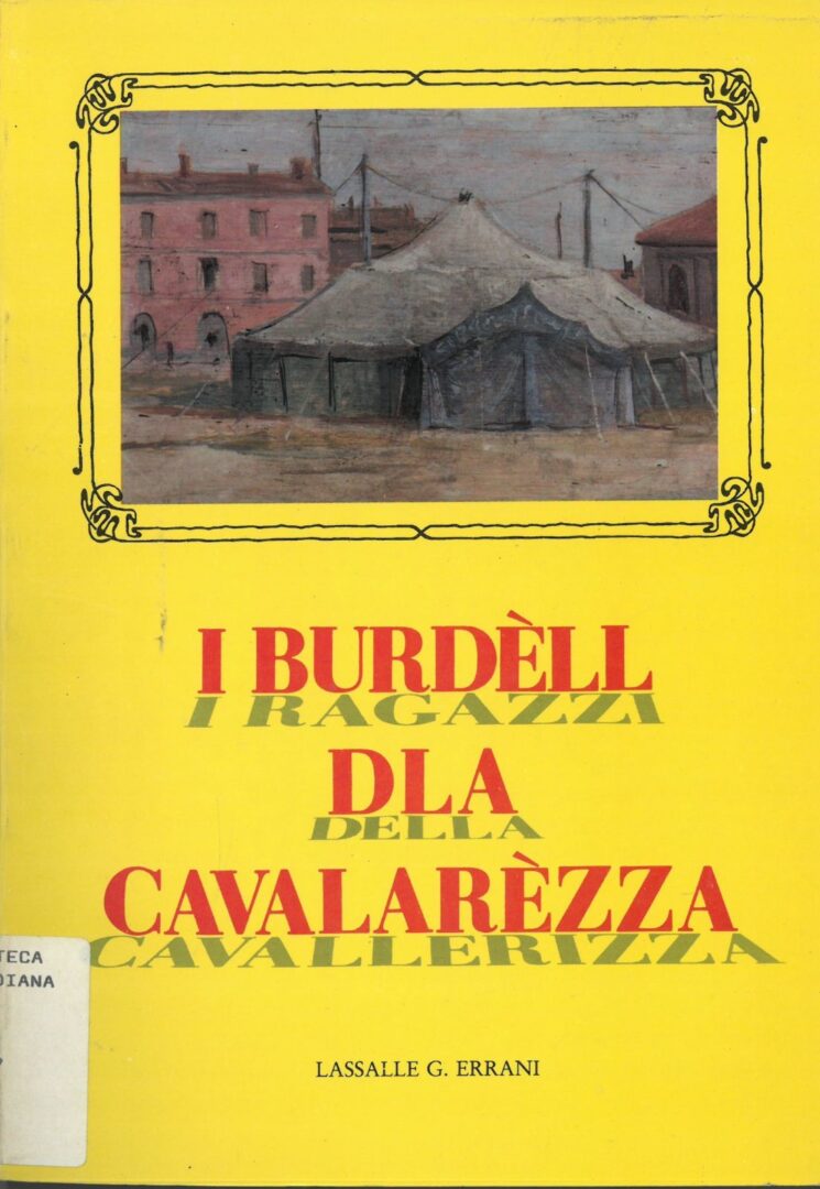 una copertina di un libro giallo con un vecchio edificio sullo sfondo